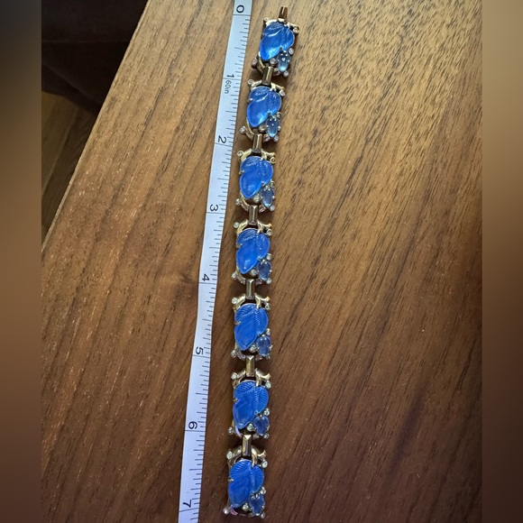 Vintage 1948 Trifari Fruit Salad Bracelet - Picture 14 of 14